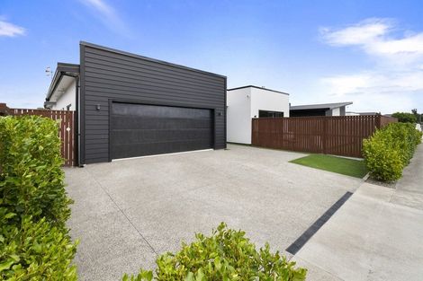 Photo of property in 34 Freedom Drive, Kelvin Grove, Palmerston North, 4414