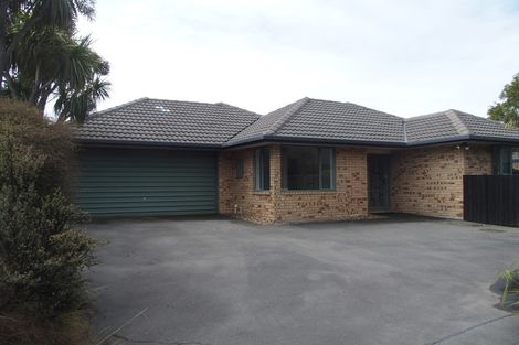 Photo of property in 3 Carinya Lane, Heathcote Valley, Christchurch, 8022