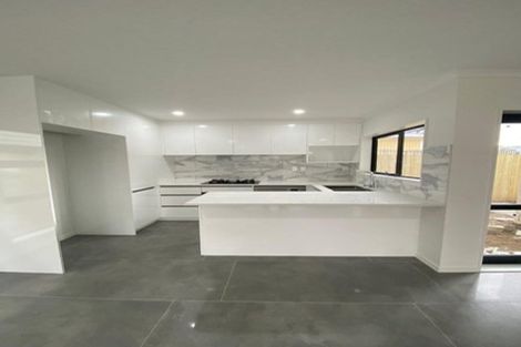 Photo of property in 17b Eddowes Street, Manurewa, Auckland, 2102