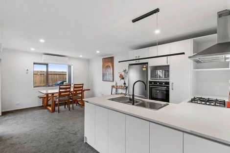 Photo of property in 96 Kuaka Drive, Takanini, 2112