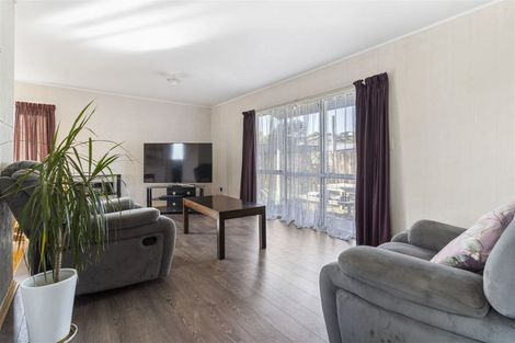 Photo of property in 38a Heathdale Crescent, Papakura, 2110