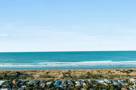 Photo of property in 387 Estuary Road, South New Brighton, Christchurch, 8062