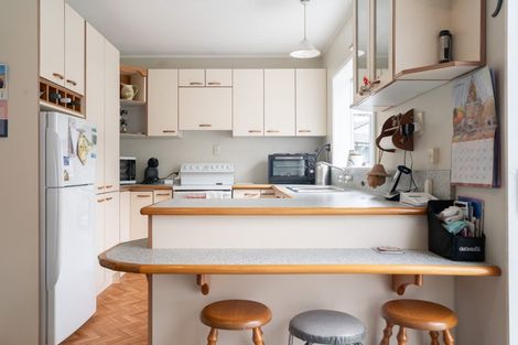 Photo of property in 3 Tralee Place, Johnsonville, Wellington, 6037