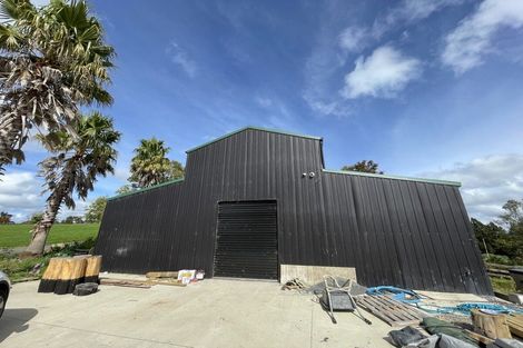 Photo of property in 59 Chamberlain Road, Bombay, 2675