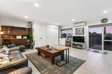 Photo of property in 23 Crows Road, Swanson, Auckland, 0614
