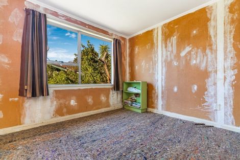 Photo of property in 8 Glucina Place, Glen Eden, Auckland, 0602