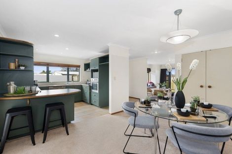 Photo of property in 18a Vardon Road, St Andrews, Hamilton, 3200