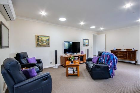 Photo of property in 3 Portland Place, Poraiti, Napier, 4112