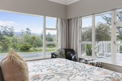 Photo of property in 40 Shaw Road, Oratia, Auckland, 0604