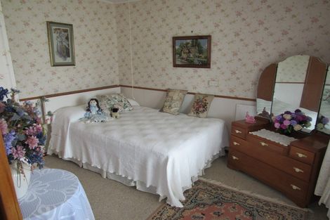 Photo of property in 49 Ngatai Street, Manaia, 4612