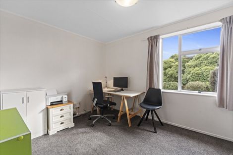 Photo of property in 23 Kereru Street, Two Mile Bay, Taupo, 3330