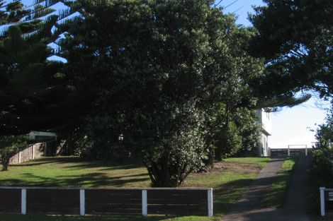 Photo of property in 139 Tutere Street, Waikanae Beach, Waikanae, 5036