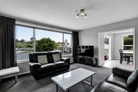 Photo of property in 9 Kenmore Street, Westown, New Plymouth, 4310