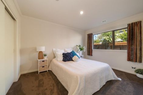 Photo of property in 4 Coburn Place, Lake Hayes, Queenstown, 9304