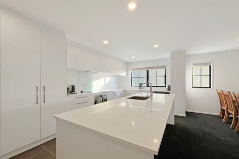 Photo of property in 108 Peterborough Street, Christchurch Central, Christchurch, 8013