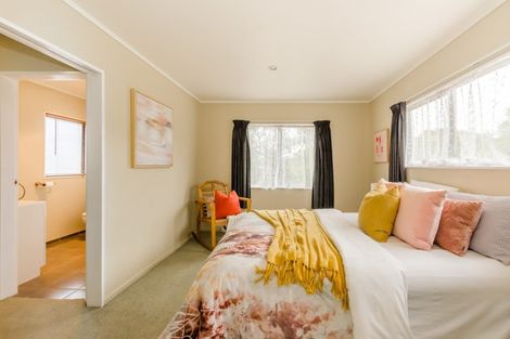 Photo of property in 33 Campbell Avenue, Paraparaumu, 5032