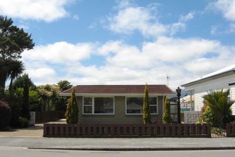 Photo of property in 133a Derby Street, Westport, 7825