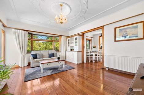 Photo of property in 19 Onehuka Road, Tirohanga, Lower Hutt, 5010