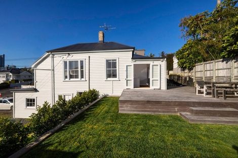Photo of property in 34 Lawrence Street, Herne Bay, Auckland, 1011