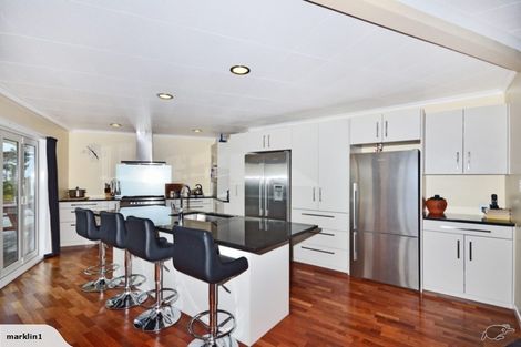 Photo of property in 2118 East Coast Road, Stillwater, Silverdale, 0993