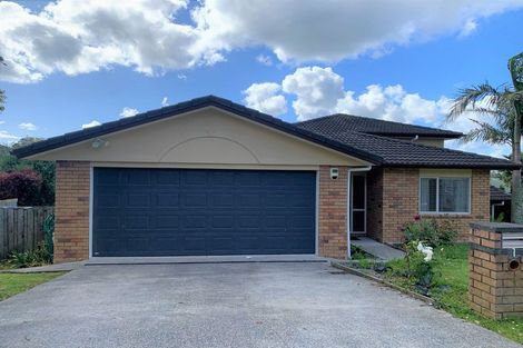 Photo of property in 1 Luna Place, Henderson, Auckland, 0612