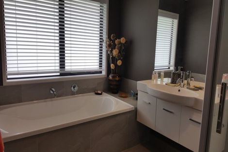 Photo of property in 139 Dunn Road, Ararimu, Drury, 2579