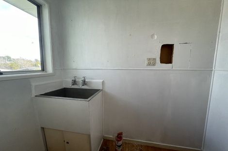 Photo of property in 5 Kapiti Place, Sunnynook, Auckland, 0620