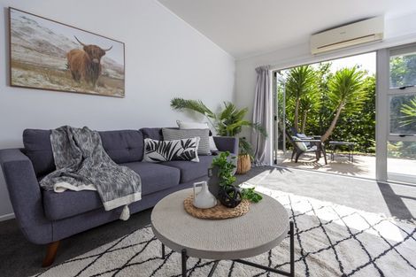 Photo of property in 40 Margaret Road, Raumati Beach, Paraparaumu, 5032