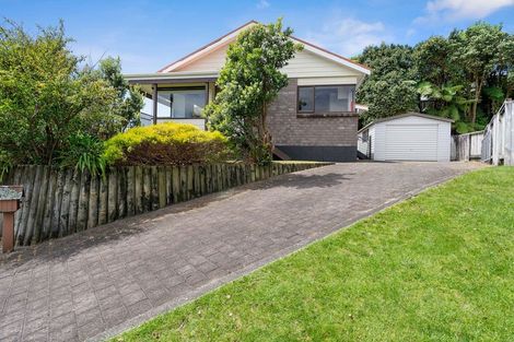 Photo of property in 23 Marchant Place, Westown, New Plymouth, 4310