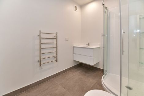 Photo of property in 299 Whangaparaoa Road, Red Beach, 0932