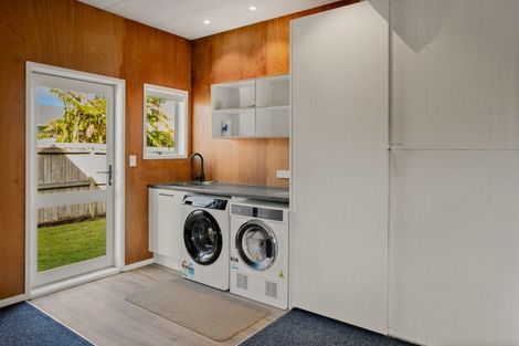 Photo of property in 31 Meadow Drive, Whitianga, 3510