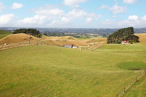 Photo of property in 23 Bird Road, Otaua, Waiuku, 2682