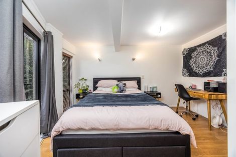 Photo of property in 29 Glencoe Road, Browns Bay, Auckland, 0630