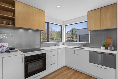 Photo of property in 2/36 Marriotts Road, North New Brighton, Christchurch, 8083
