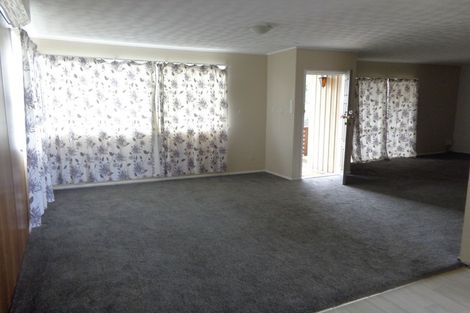 Photo of property in 29 Mawney Road, Henderson, Auckland, 0610