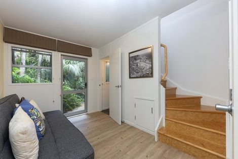 Photo of property in 89 Garden Road, Piha, 0772