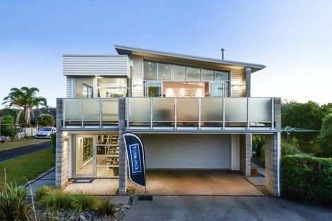 Photo of property in 14 Gilbert Court, Rototuna, Hamilton, 3210