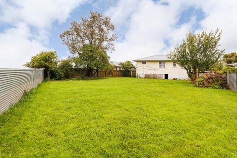 Photo of property in 53 Tararua Terrace, Cloverlea, Palmerston North, 4412