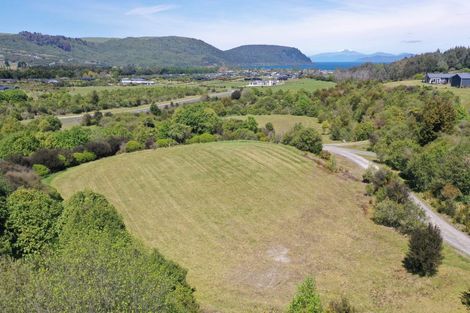 Photo of property in 4a Oakdale Drive, Kinloch, Taupo, 3377