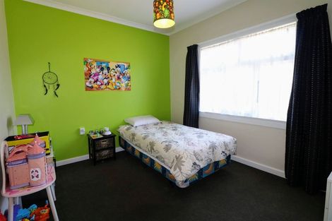 Photo of property in 19 Raymond Street, West End, Timaru, 7910
