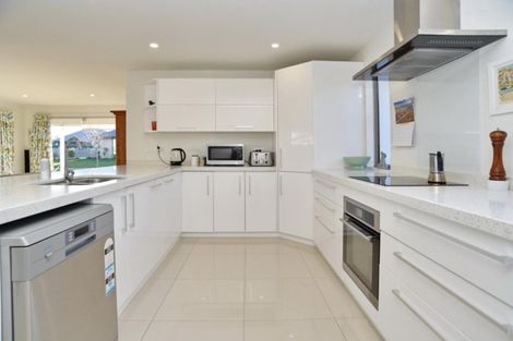 Photo of property in 4 Kawari Drive, Pegasus, 7612