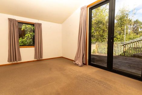 Photo of property in 180 Glengarry Road, Glen Eden, Auckland, 0602