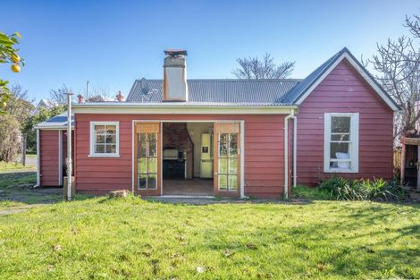 Photo of property in 11 Bruce Terrace, Akaroa, 7520