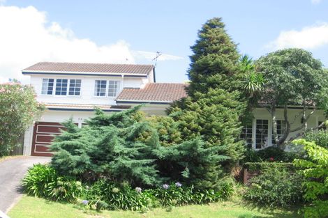 Photo of property in 50 Wyoming Avenue, Murrays Bay, Auckland, 0630