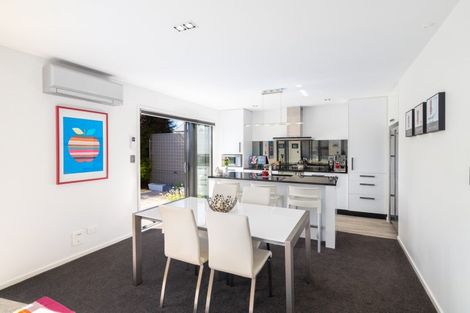 Photo of property in 12 Millpond Place, Parklands, Christchurch, 8083