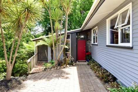 Photo of property in 11 Stewart Place, Melville, Hamilton, 3206