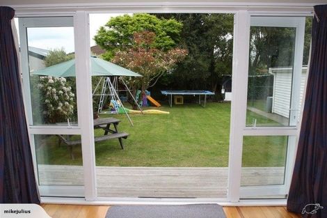 Photo of property in 255 Weston Road, Mairehau, Christchurch, 8052