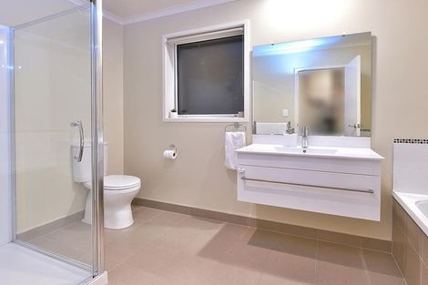 Photo of property in 18 Bankside Road, Silverdale, 0932