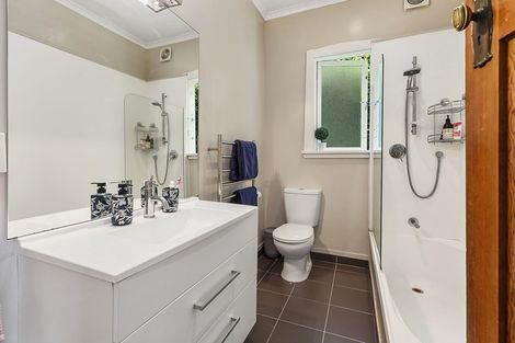 Photo of property in 57 Rodrigo Road, Kilbirnie, Wellington, 6022