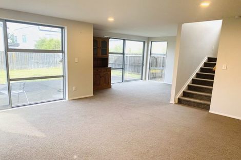Photo of property in 26 Phar Lap Crescent, Takanini, 2112